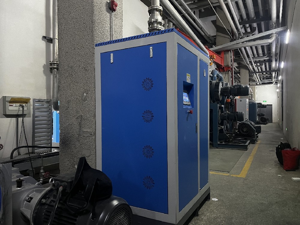 蒸汽發(fā)生器的通常盛水量為多少？